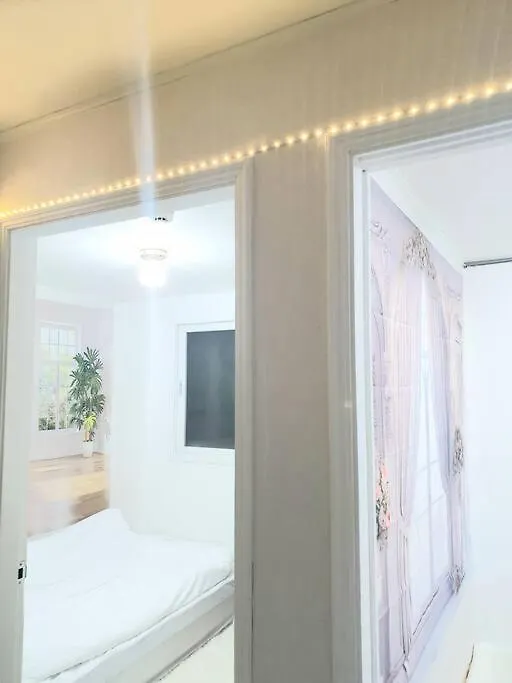 Apartman Entire Private House In Seoul 2Br, Kitchen, Family Stay